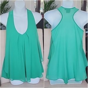 Cliché Couture V-Neck Flowy Overlay Racerback Top in Kelly Green